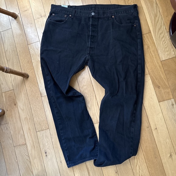Levi's 501 Black Denim Jeans Mens W42 L30 Classic Fit - Picture 6 of 6